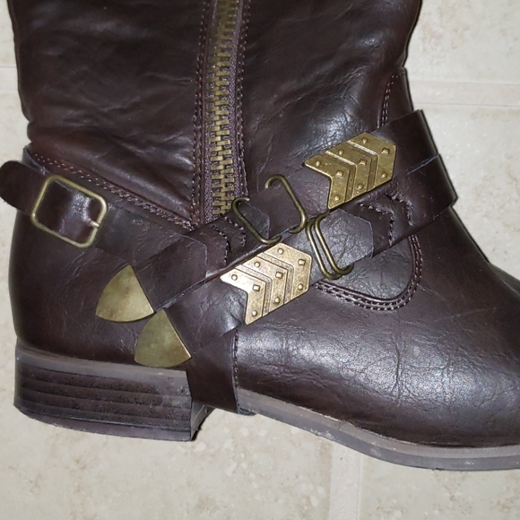 Mercy boots MOVING SALE!!!! - Picture 2 of 11